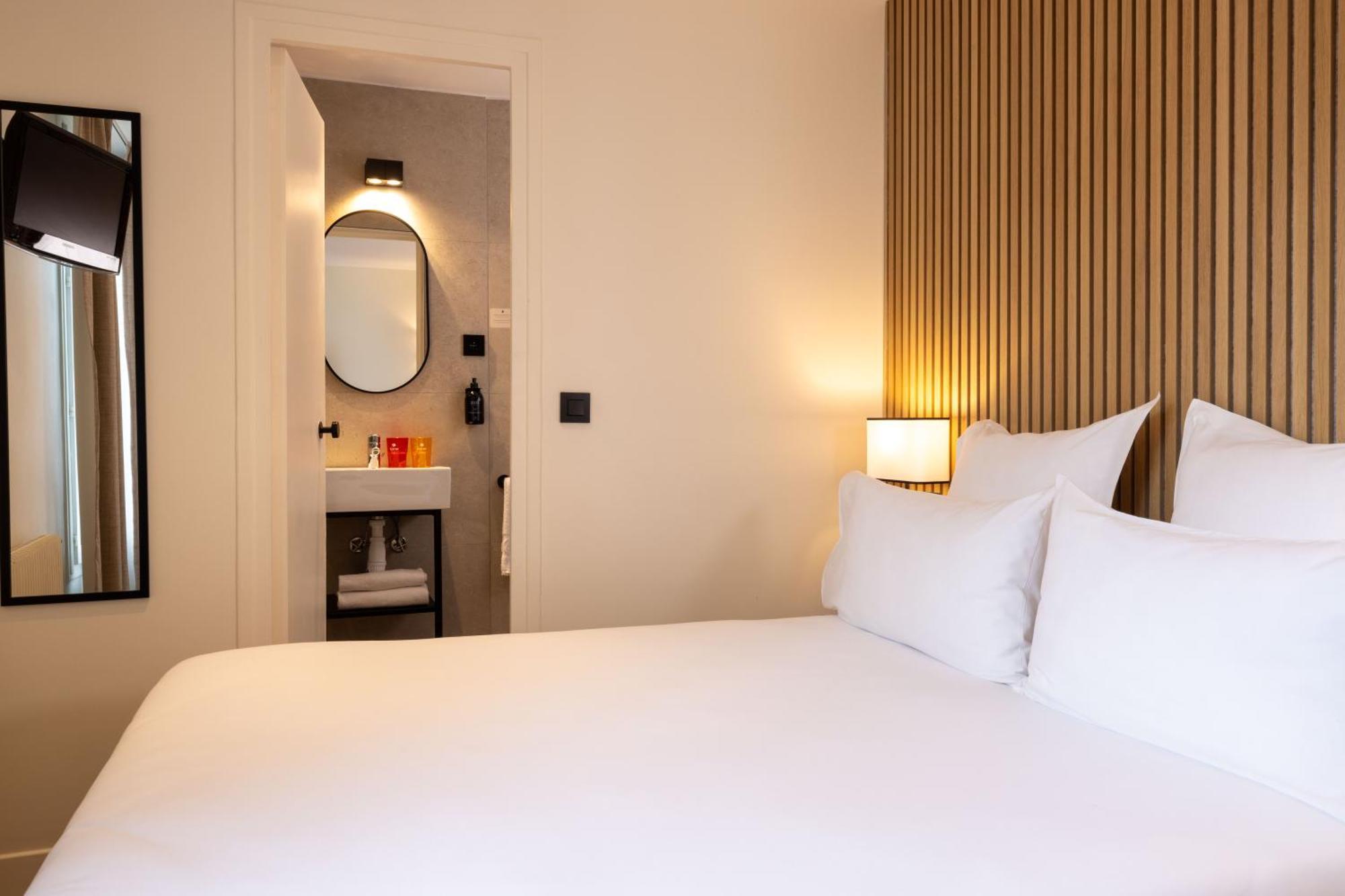 Korner Montmartre Hotel 3*