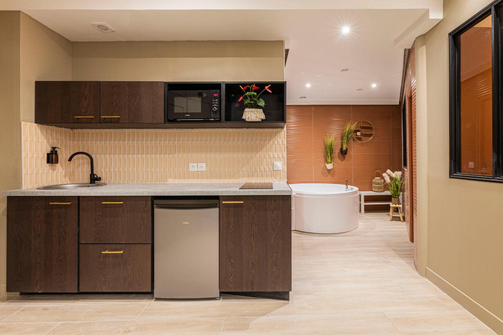 Appartamento Marais Pompidou 3e, Jacuzzi, 2 Chambres, 4 A 6p Parigi
