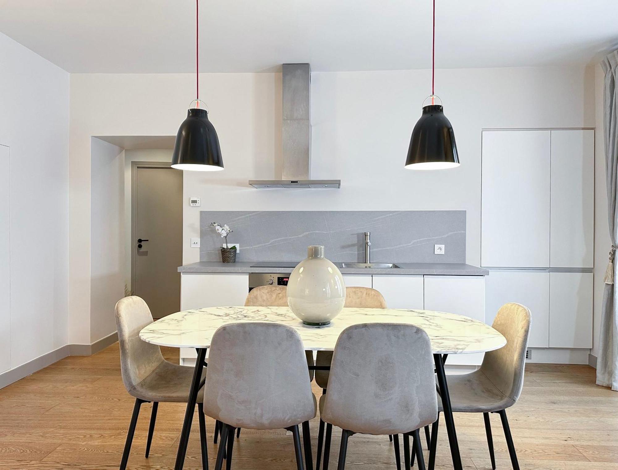 Luxembourg Garden Family Flat Delight Parigi