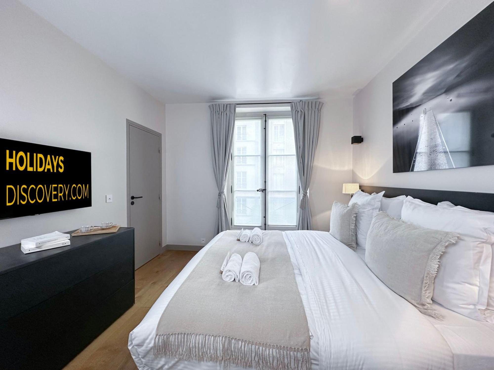 Luxembourg Garden Family Flat Delight Parigi