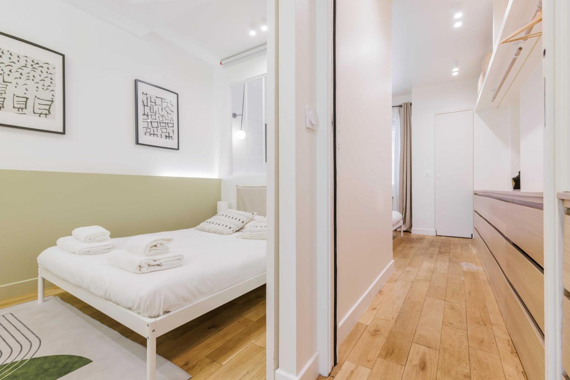 Apartment Modern - 2bdr-6p - Sacre Coeur