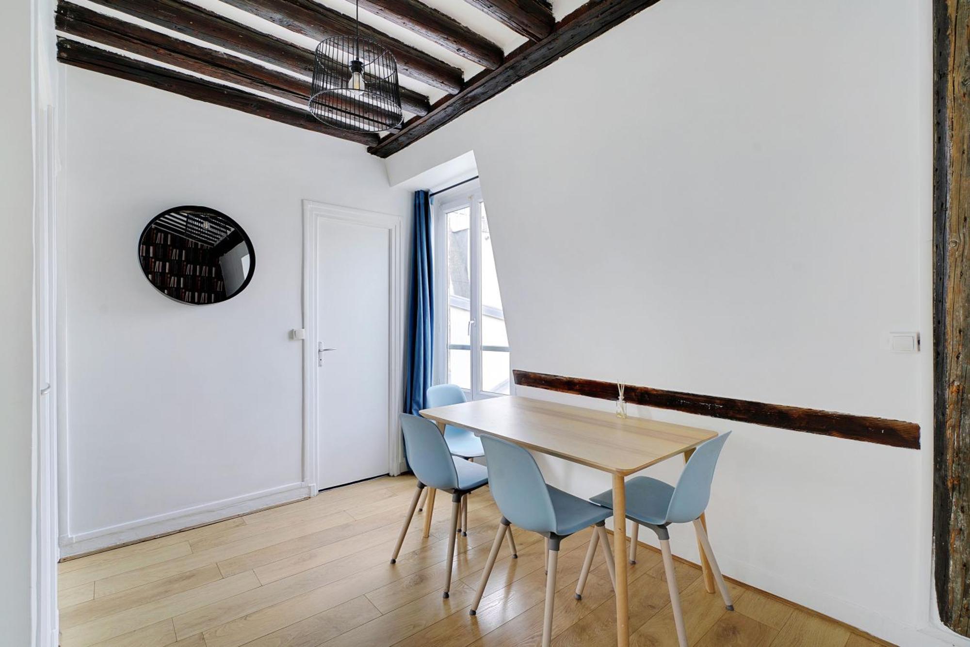 Appartamento Parisian Charm In The Heart Of The Marais ! *