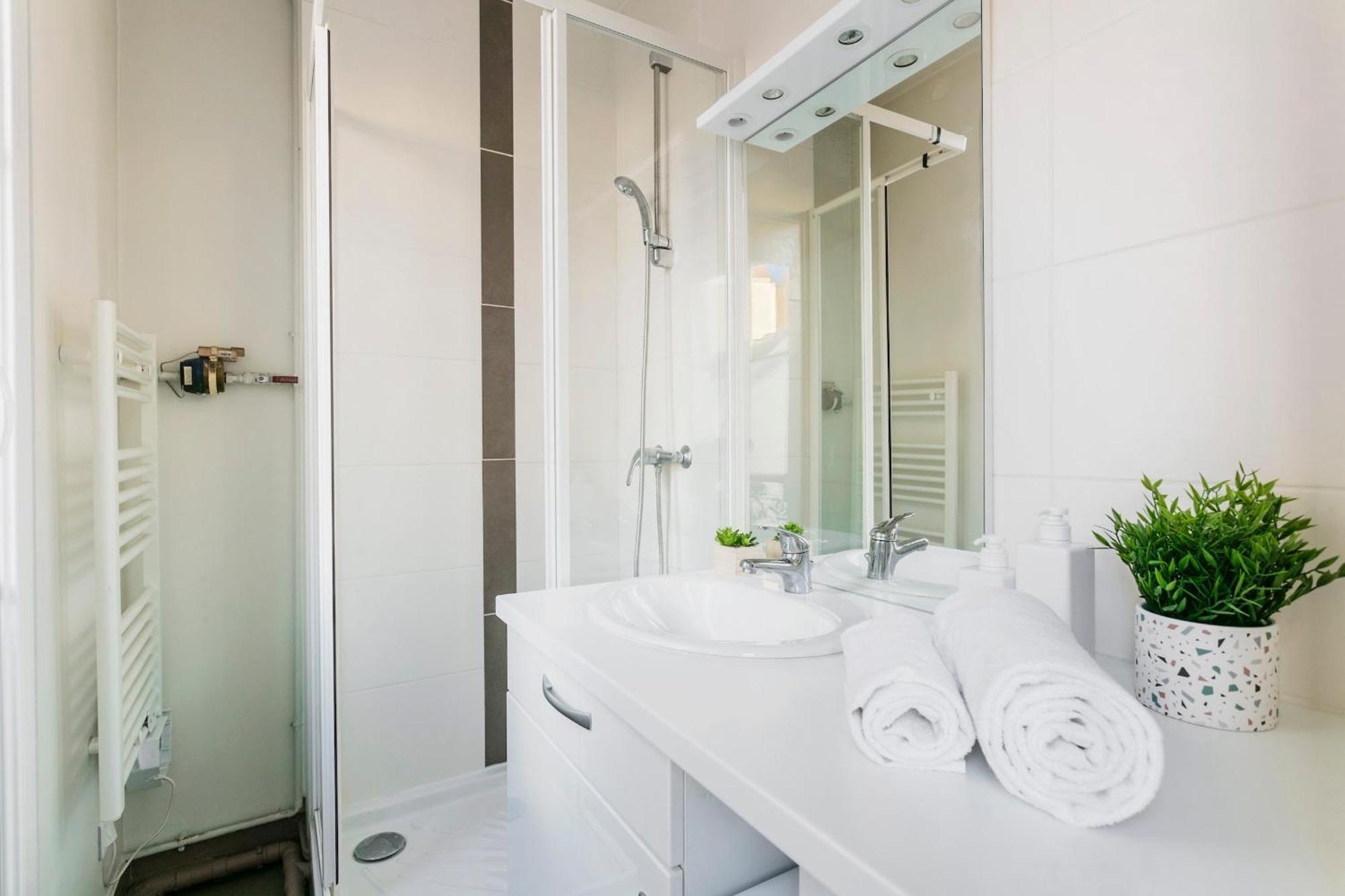 Latin Quarter & Notre Dame - 1br - Cityapartmentstay * Parigi