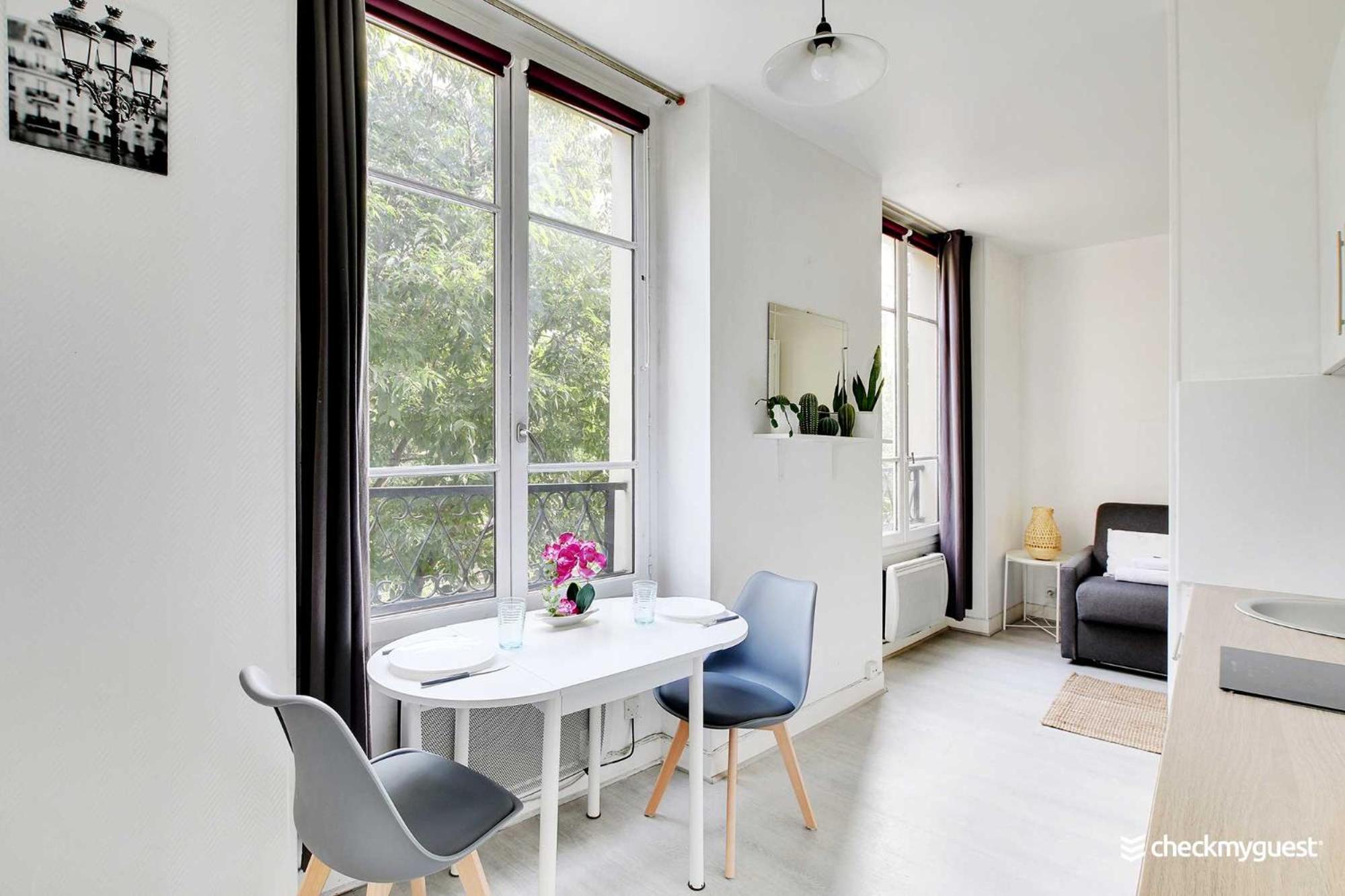 Cosy Studio In The Heart Of The Marais