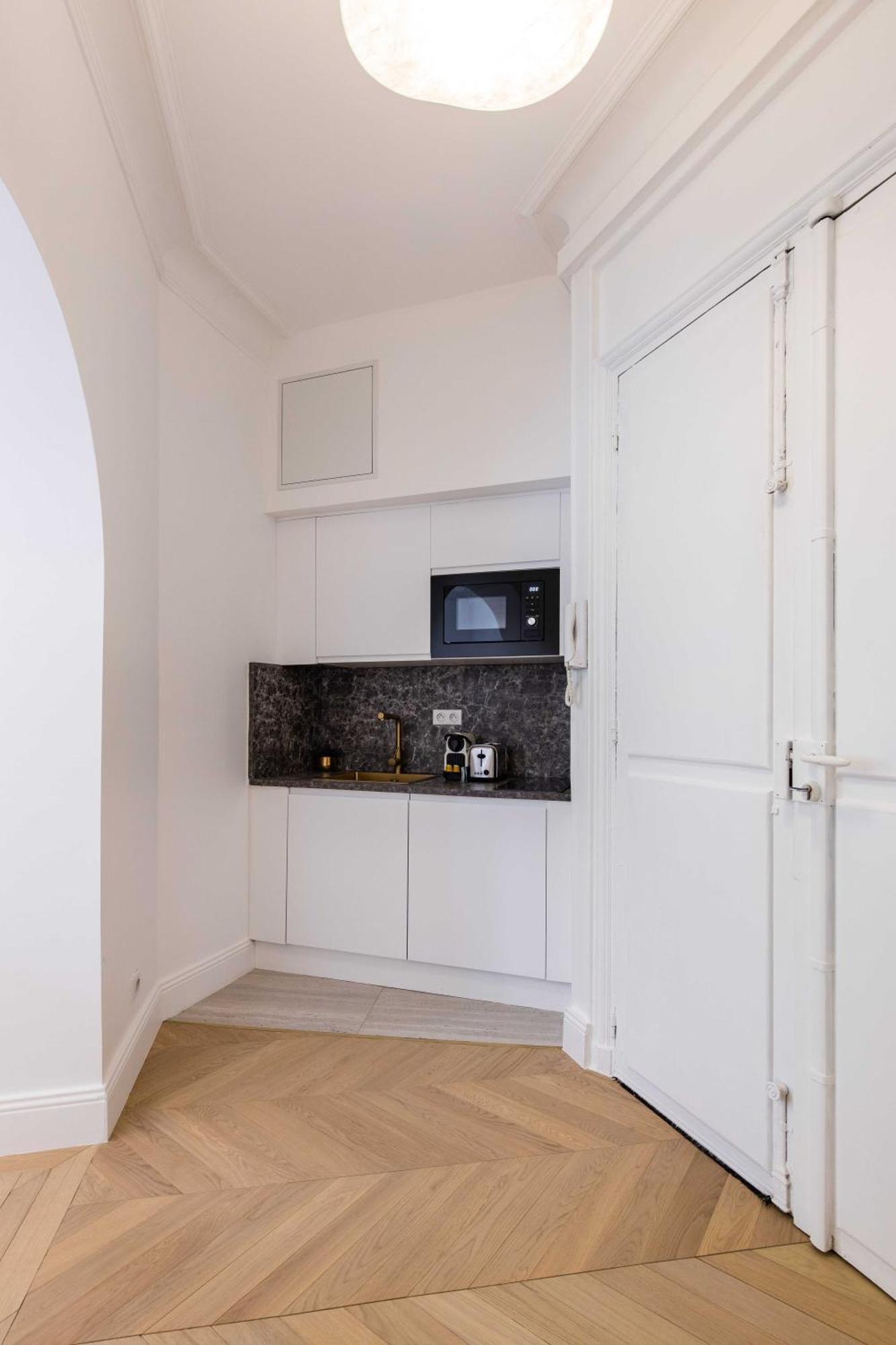 Apartment Charming Flat - 2bd-6p - Eiffel Tower