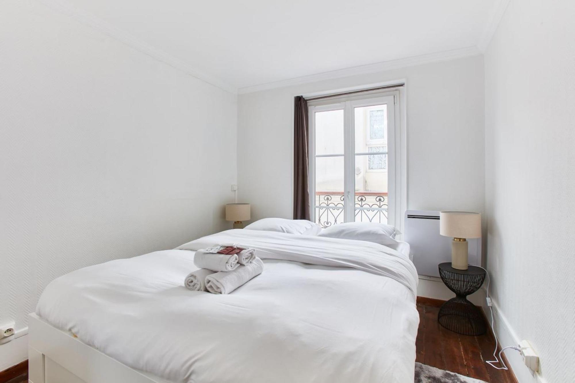 Montmartre & Sacre-coeur Basilica - 1br - Cityapartmentstay Appartamento Parigi