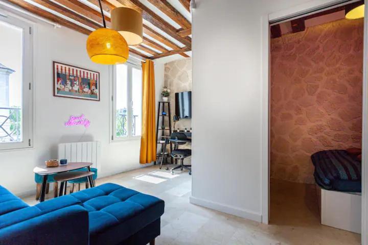 Homestay At Place Bastille Near Metro And Maris Modern Paris