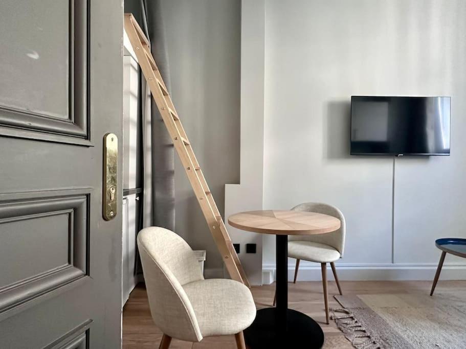 Volney Loft By Suitehomeparis * Parigi