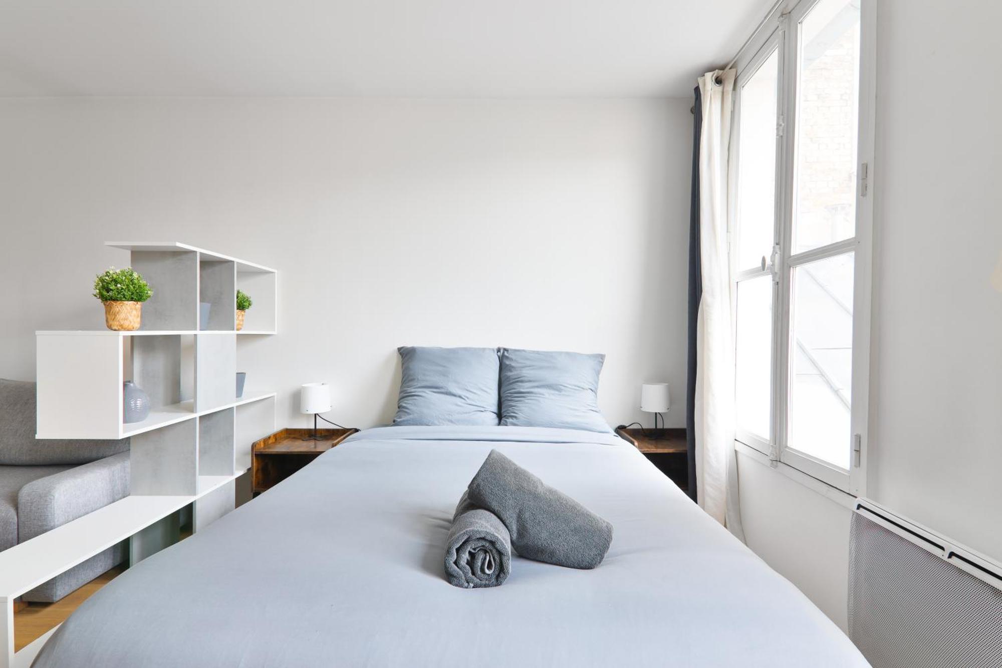 - Quartier Champs-elysees 5 Free Netflix Parigi