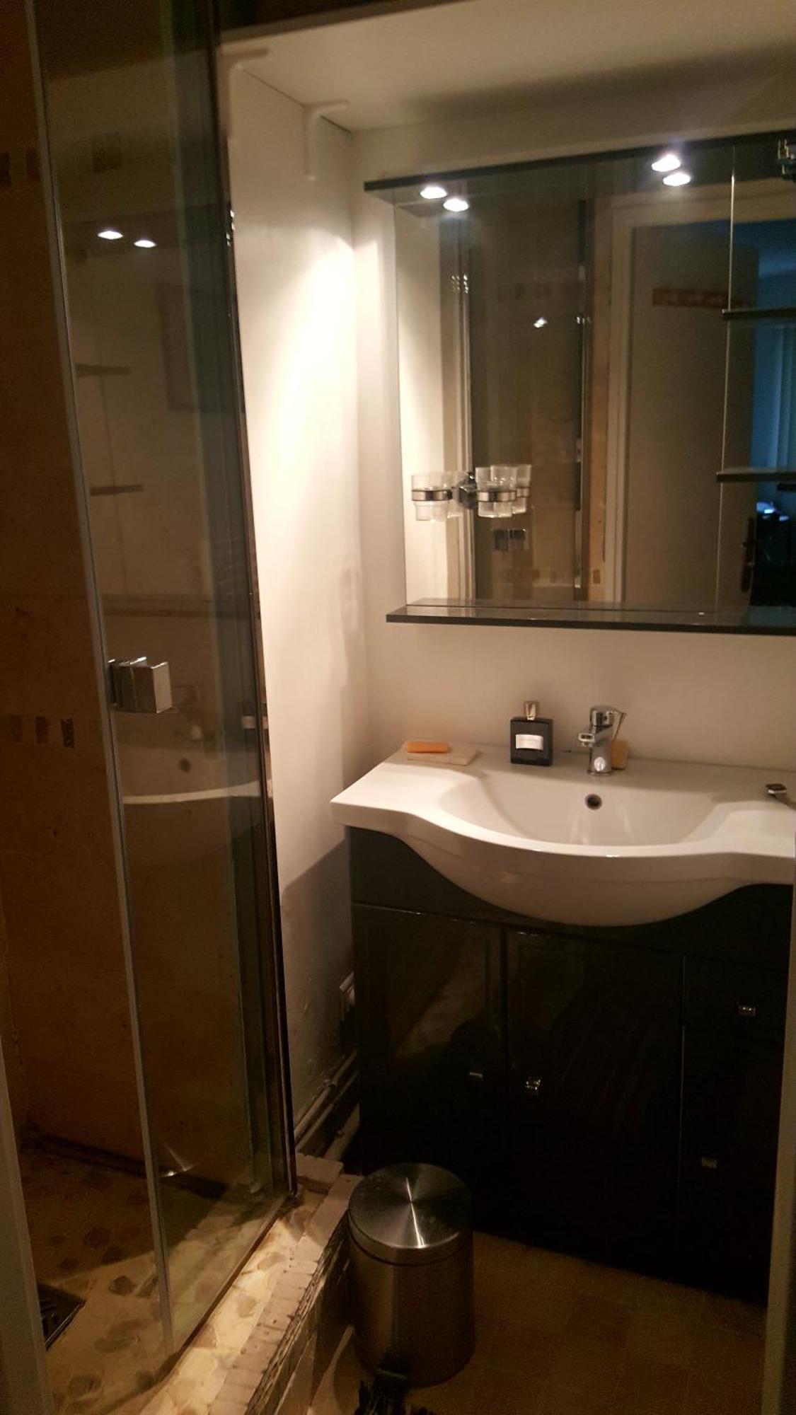 Et Salle D'eau Proches Du Sacre-coeur Bed & Breakfast *