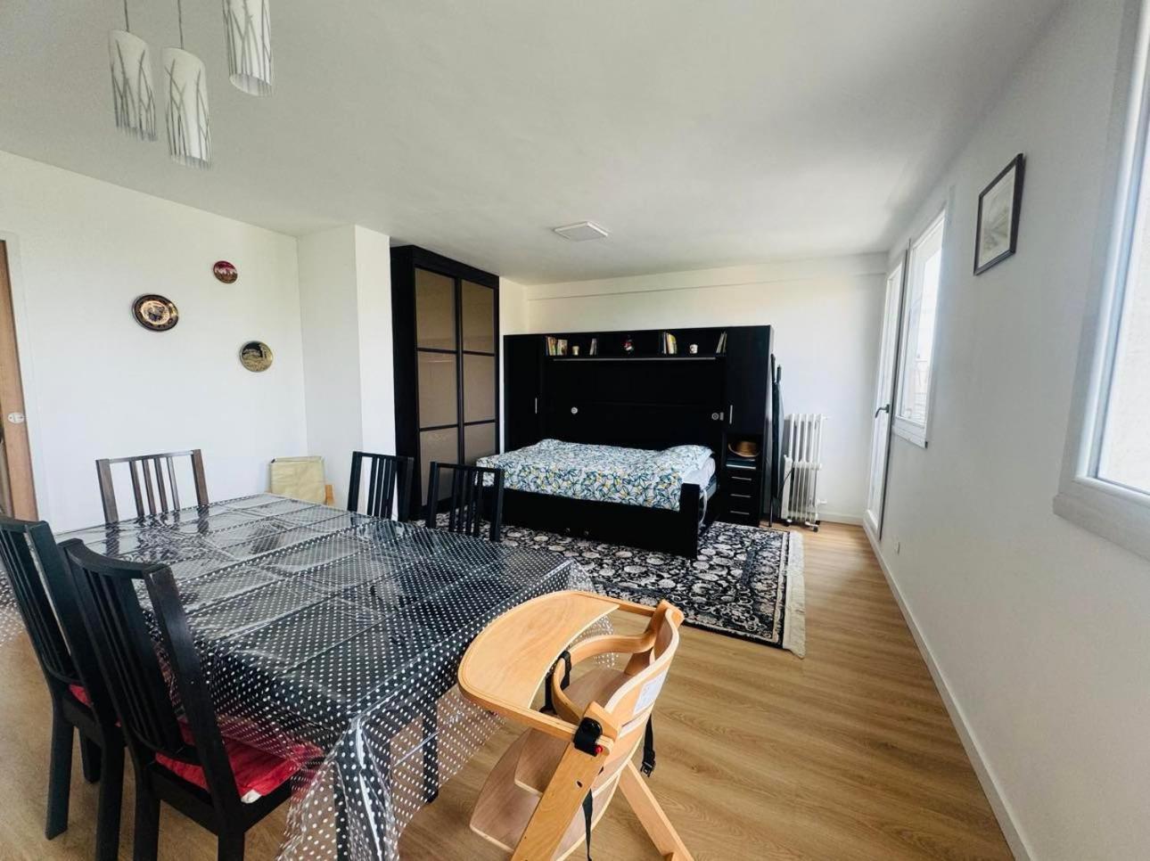 Apartment T2 17 *