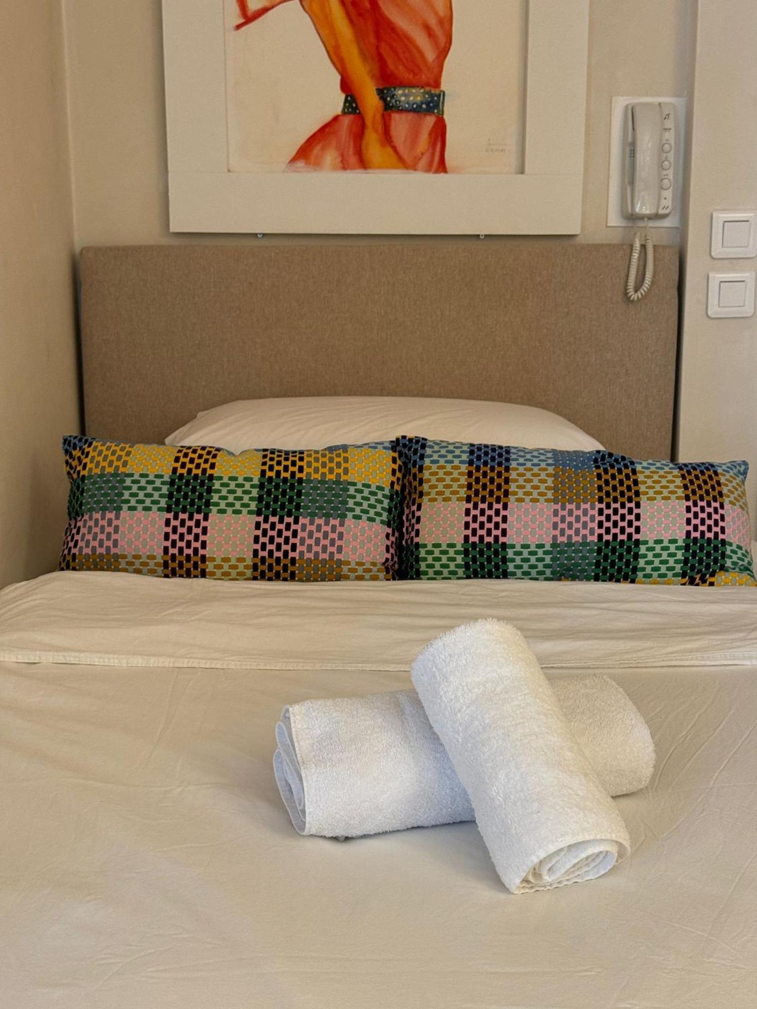 Studio Pompidou - Rue Des Temples 3 Places Apartment *
