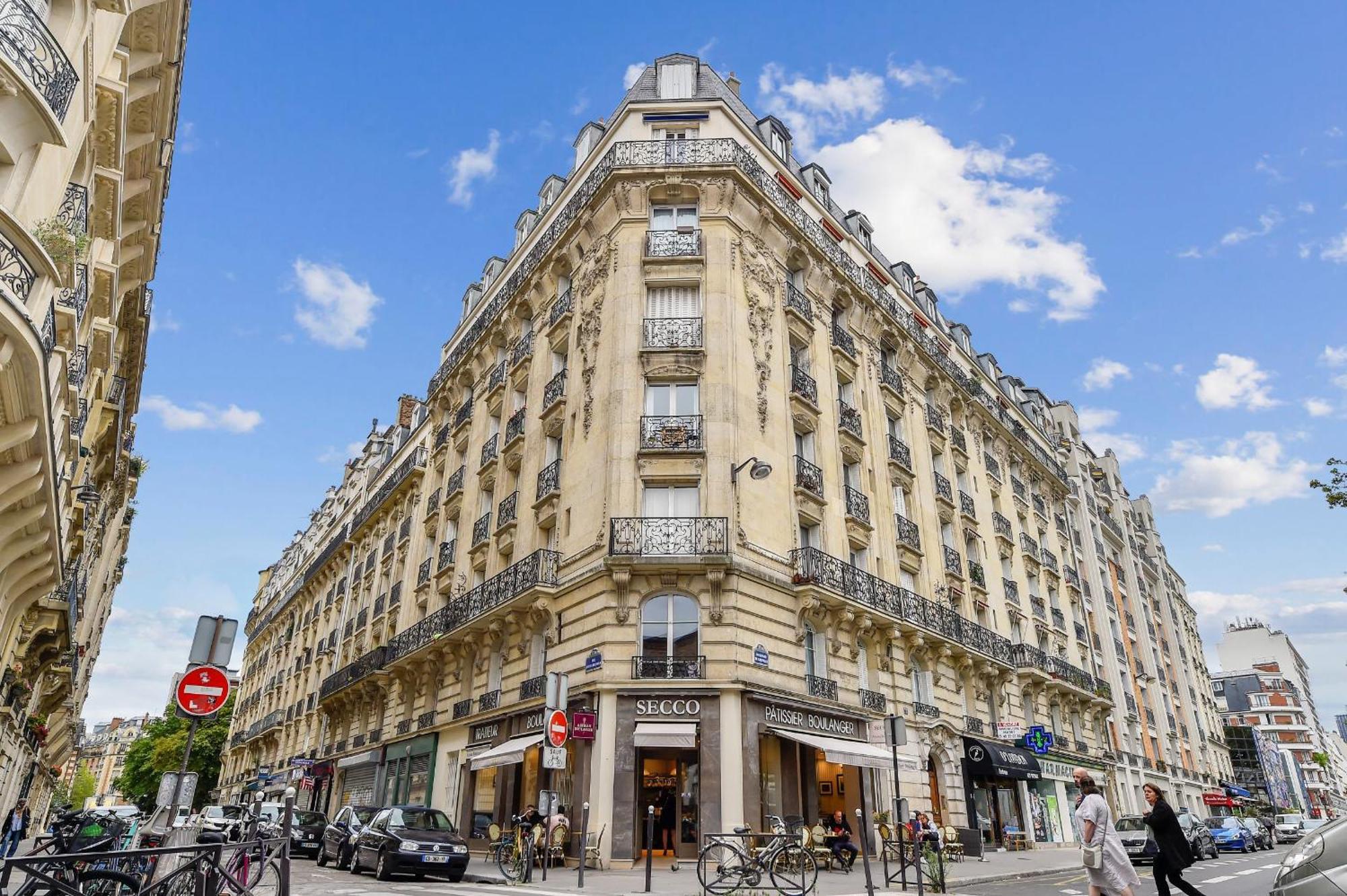 Appartamento Eiffel Tower & Grenelle - 2br - Cityapartmentstay *