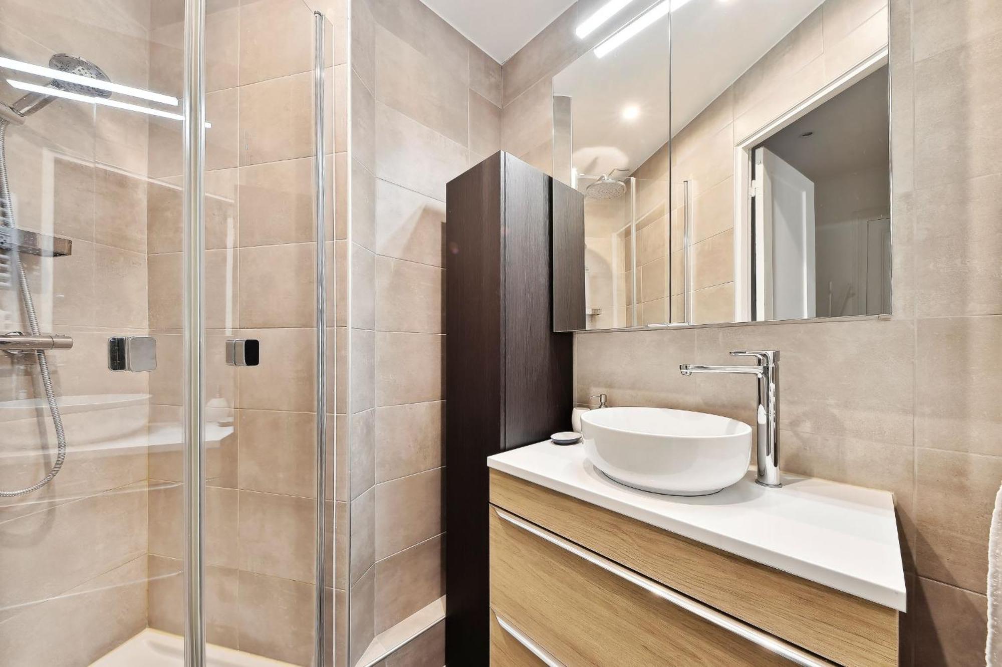 Appartamento Eiffel Tower & Grenelle - 2br - Cityapartmentstay