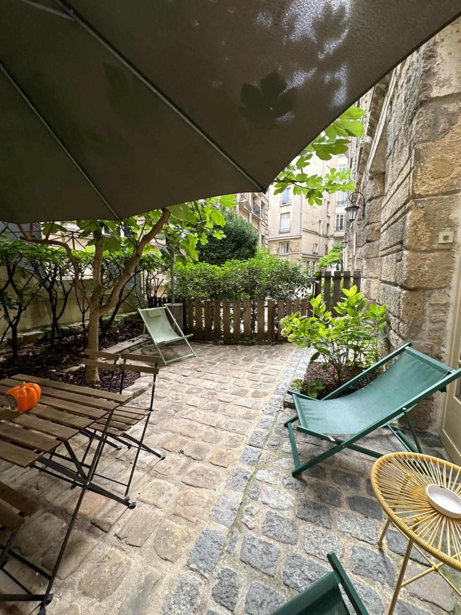 Apartment Centre Exclusif Avec Jardin