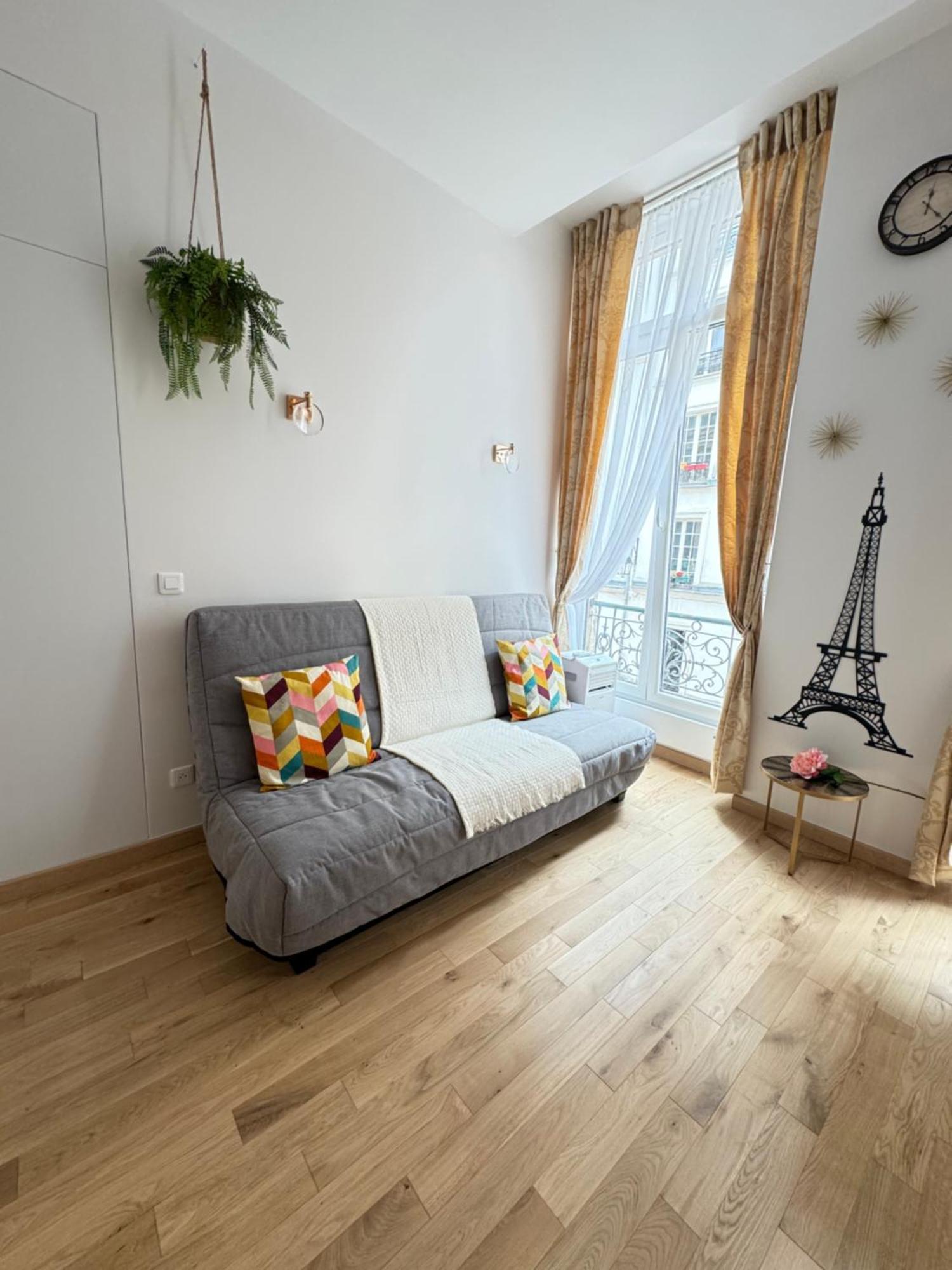 Chez Zenovia * Parigi