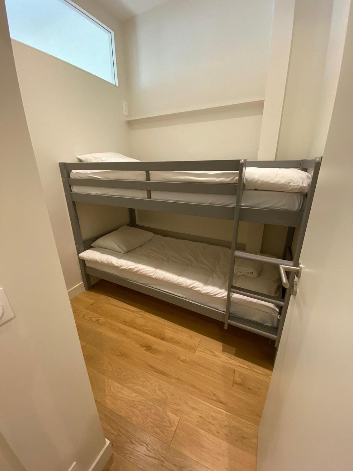 Apartment Aboukir Paris