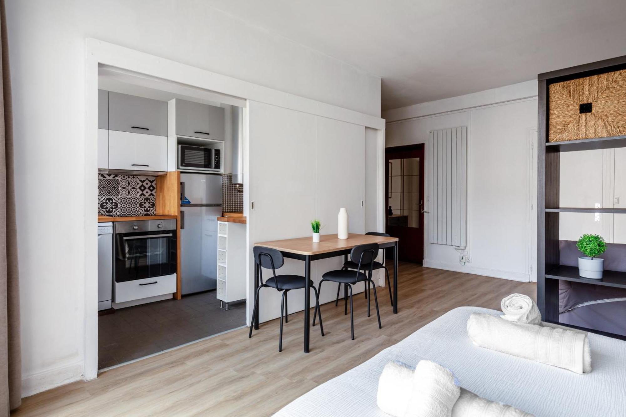 Appartamento Fastueux Au 16eme Arrondissement