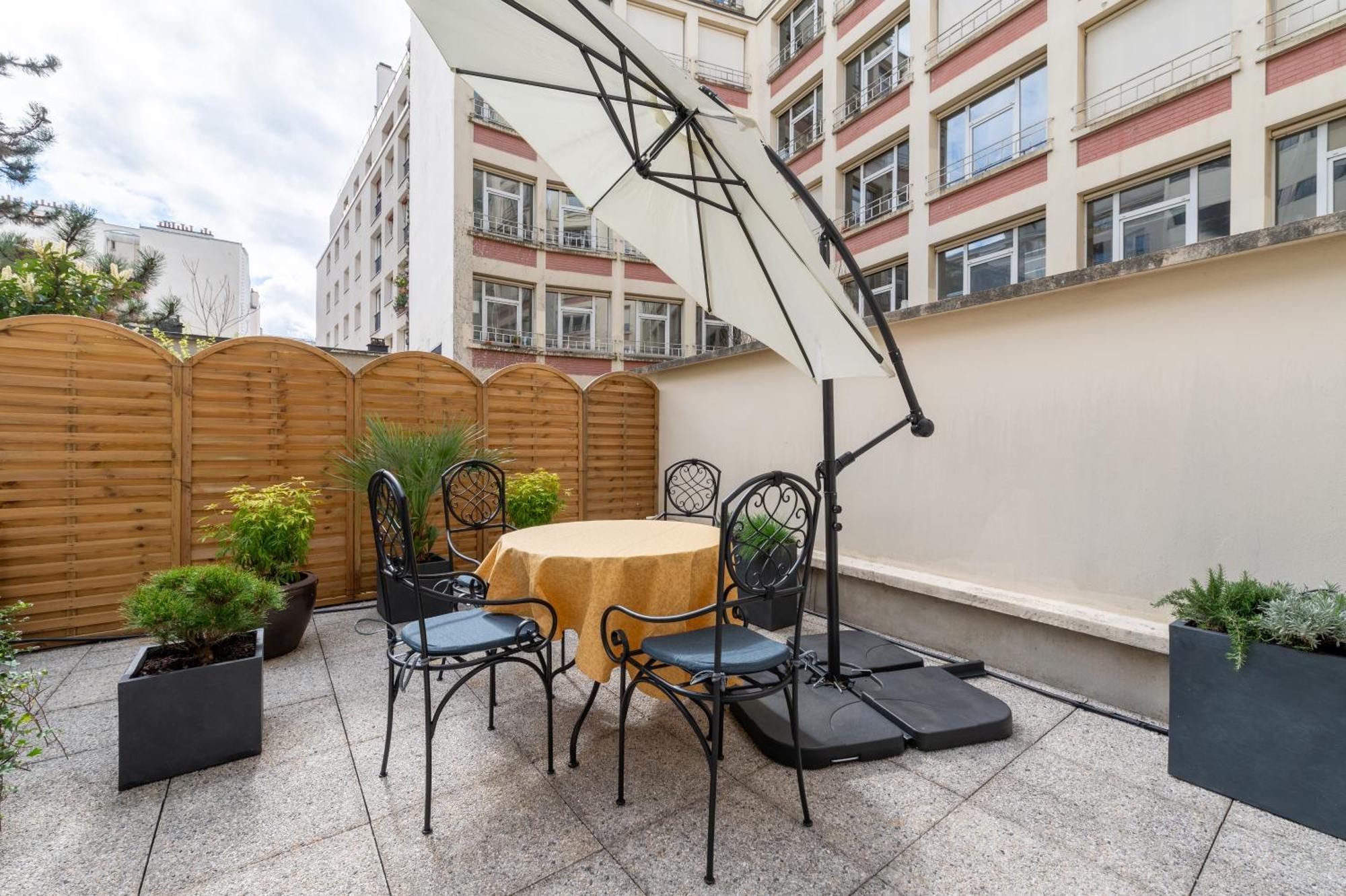Appartamento Stylish 1bd Flat With Patio Rue Des Petites Ecuries