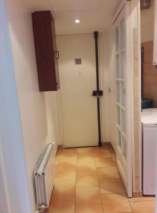 Joli Deux Pieces Au 14eme Arrondissement A * Parigi