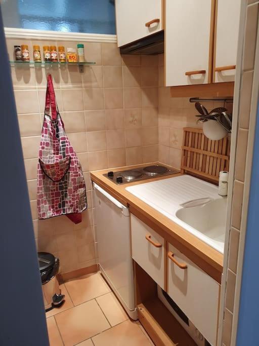 Joli Deux Pieces Au 14eme Arrondissement A *