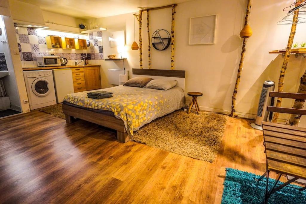 Cozy In The Heart Of *