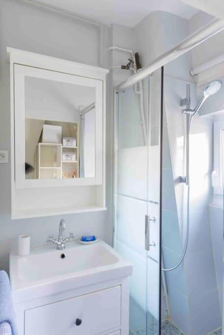 Cozy Near Champs Elysees Parigi
