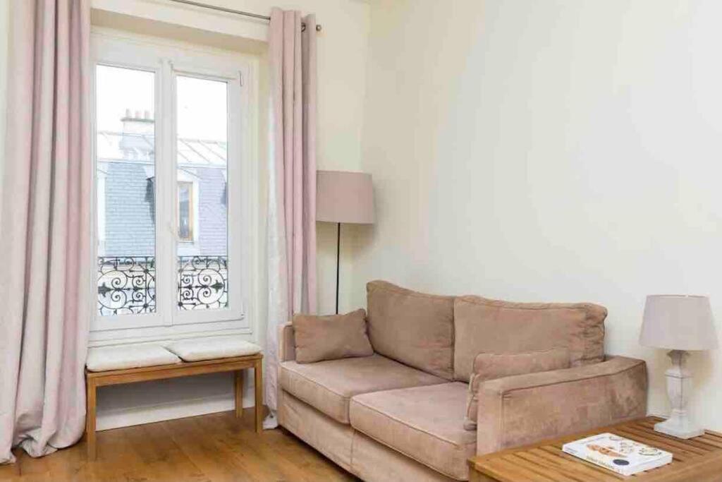 Cozy Near Champs Elysees Appartamento