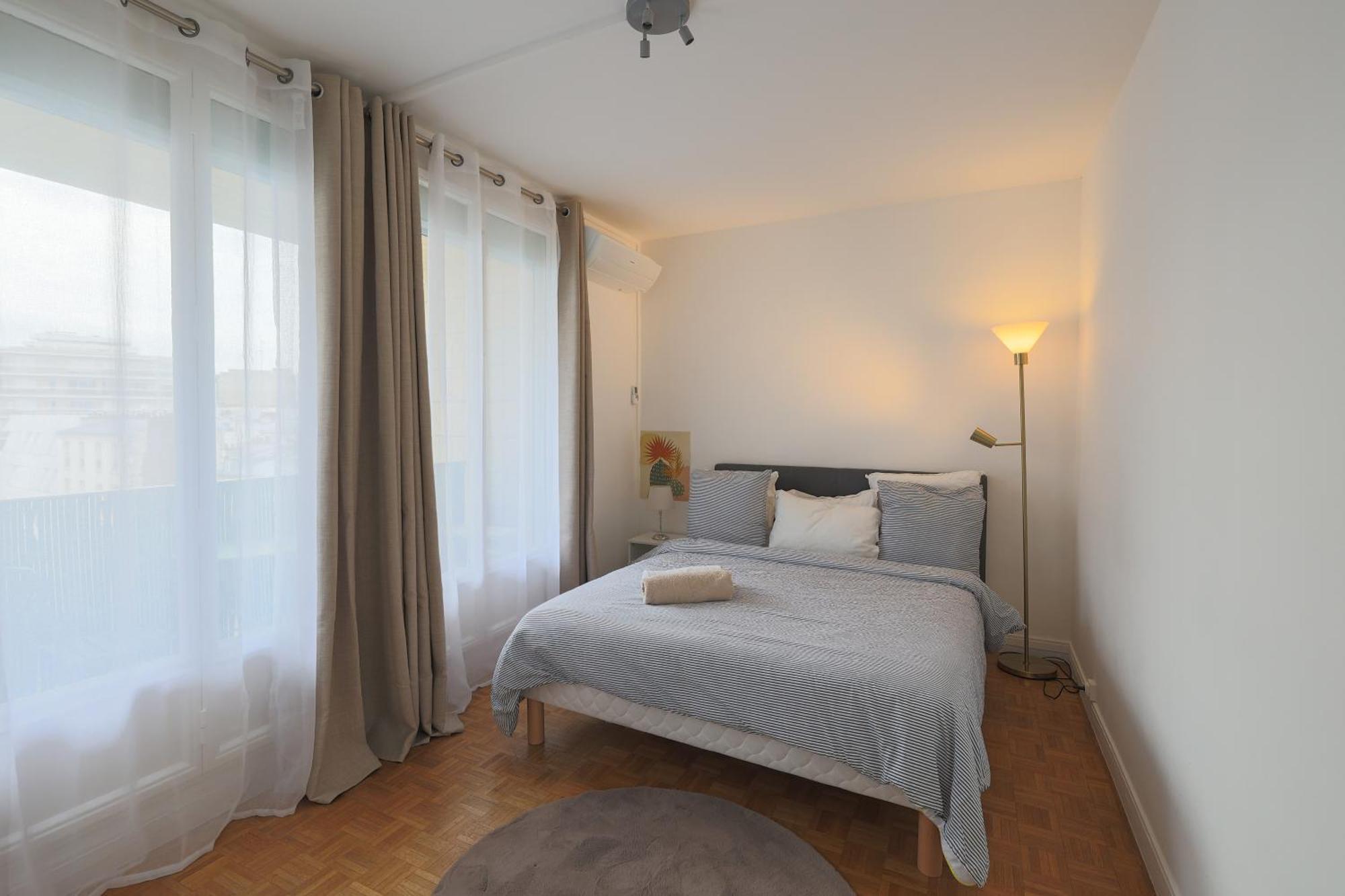 Grenelle - Hala Apartment *