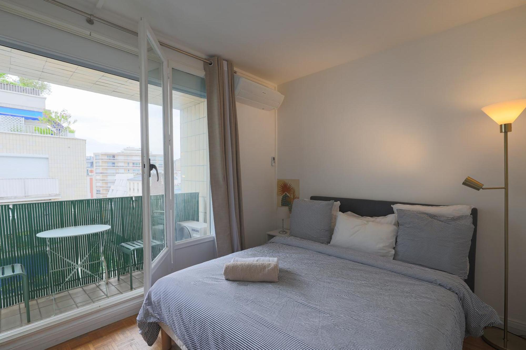 Grenelle - Hala Apartment Paris