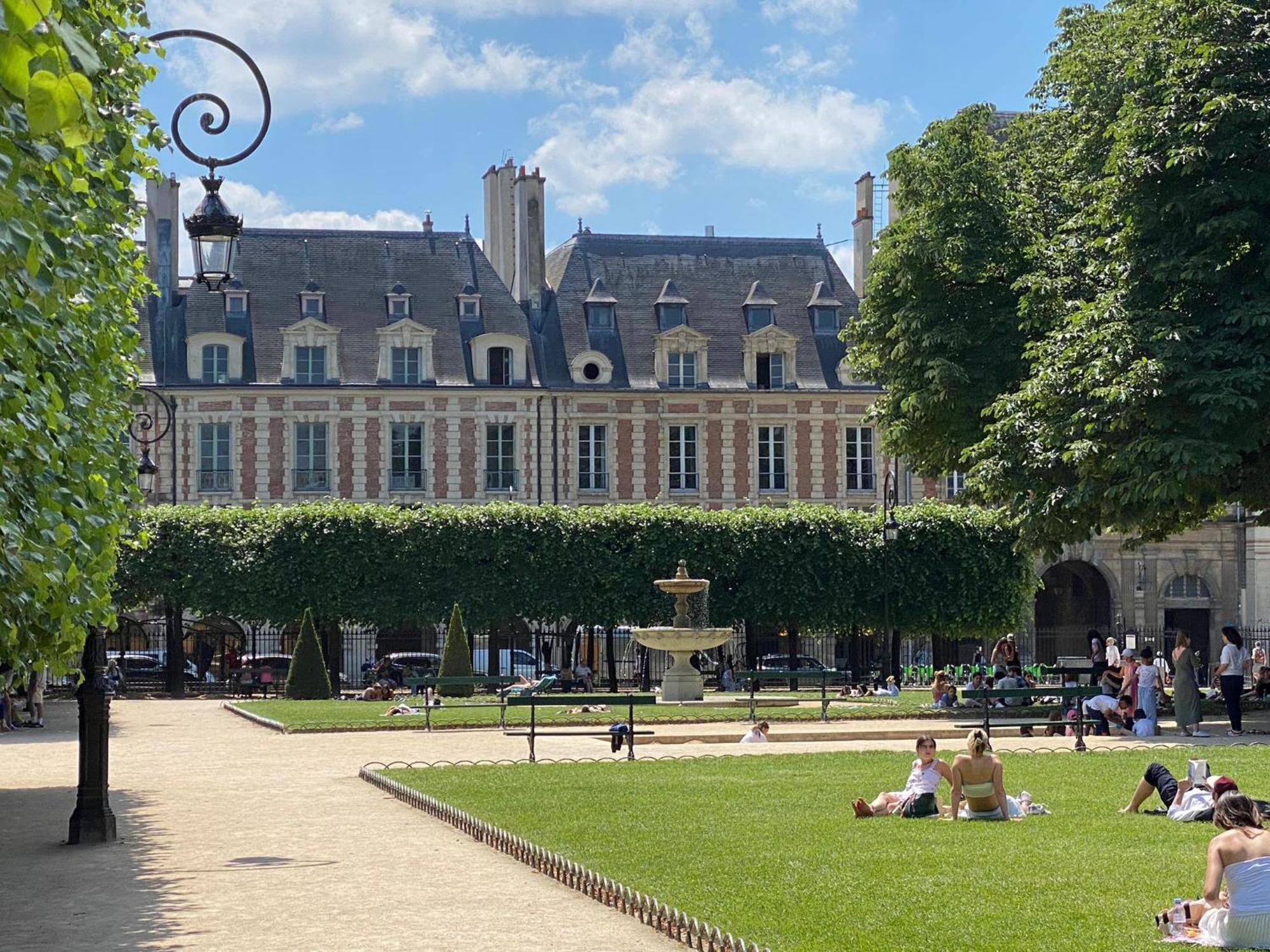 De Standing - Place Des Vosges - Cozy 2 Pieces - Appartamento