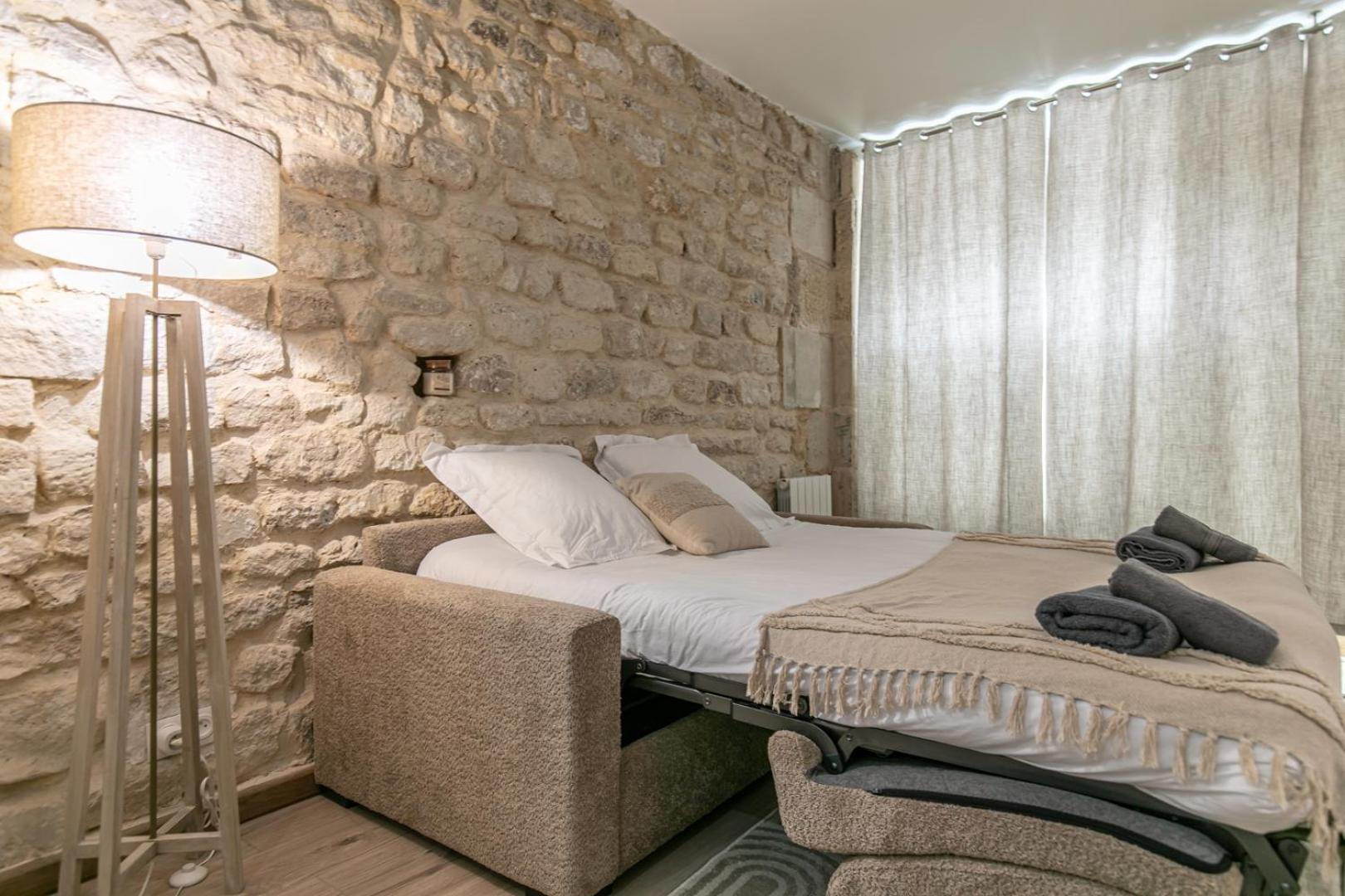 Cosy 20e Apartment Paris