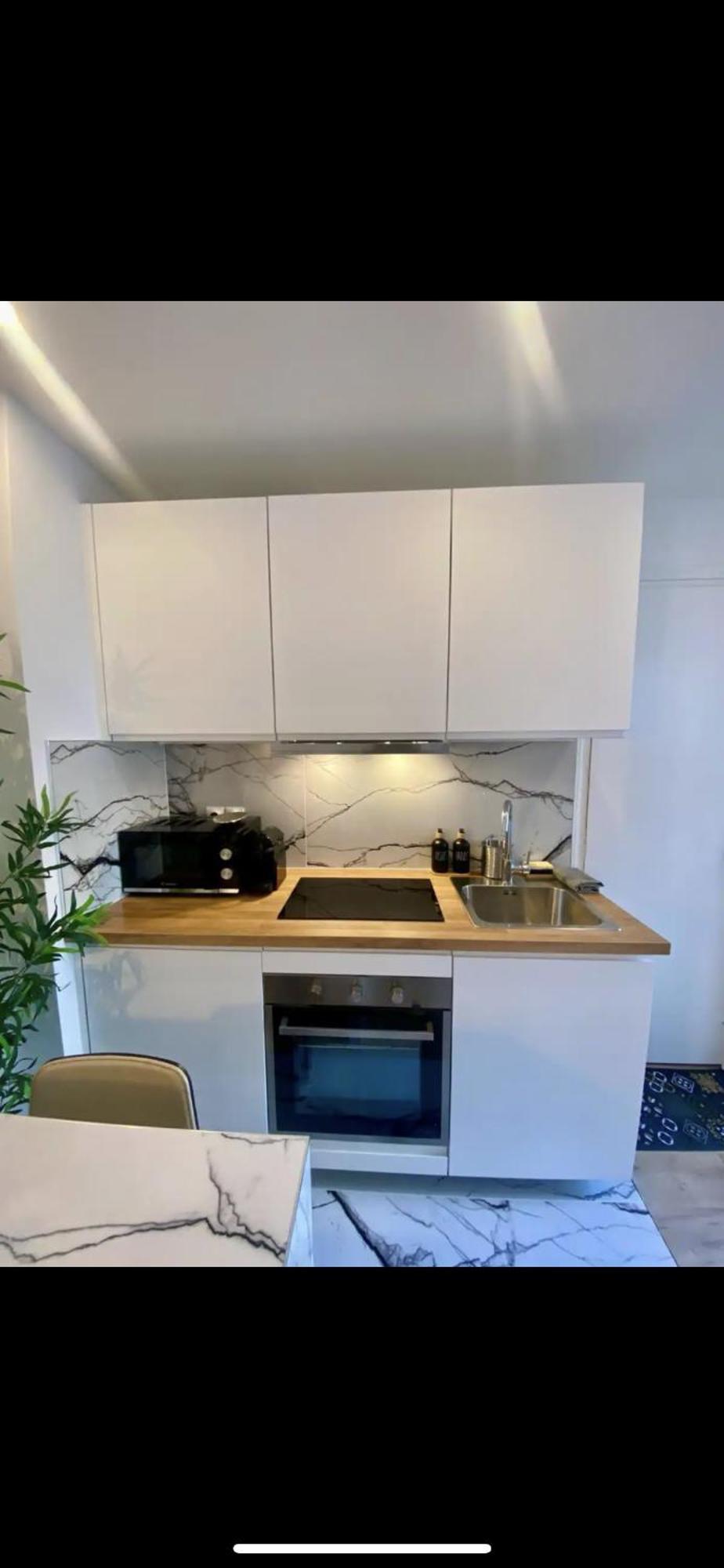 Moderne Au Coeur Du 8e