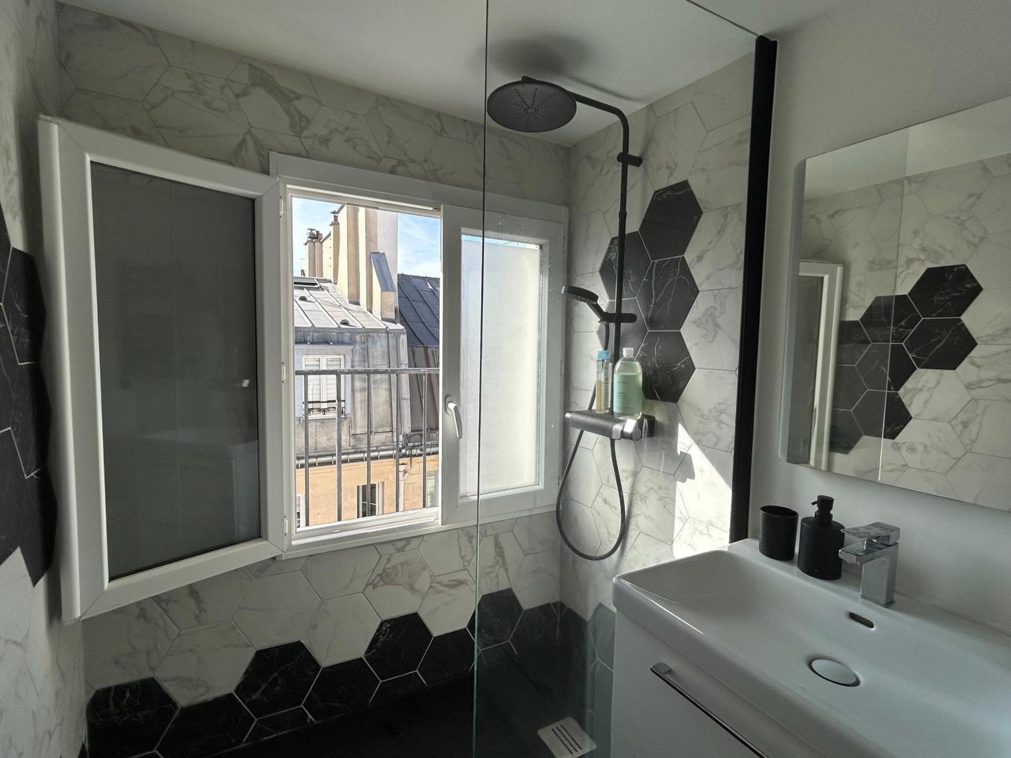 Unit 018 Saint Germain Des Pres - One Bedroom 4 Pax Apartment *