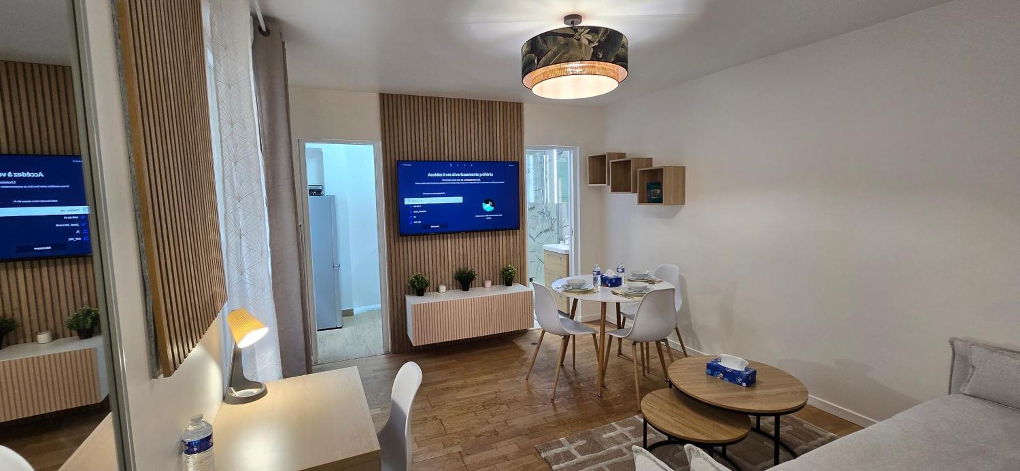 D'architecte En Plein Coeur De 7eme Arrondissement Appartamento *