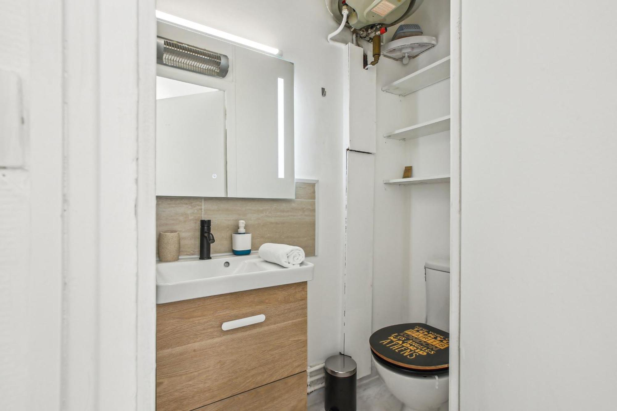 Chic And Comfortable Parigi