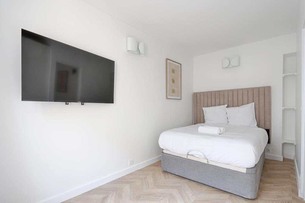 Saussier Ternes Charming 4p Appartamento Parigi