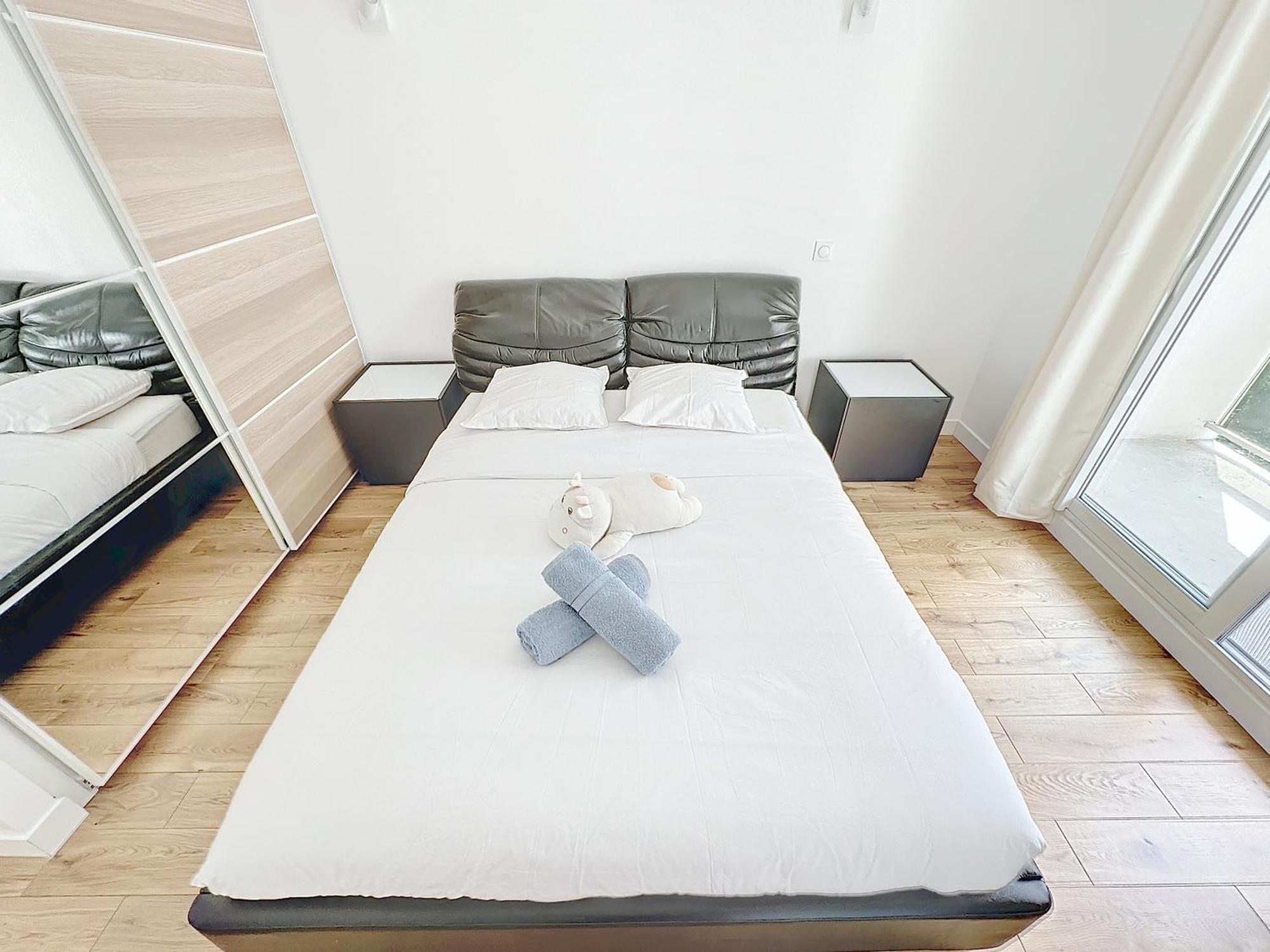 114 - Renove De Luxe Pour 4 Personnes