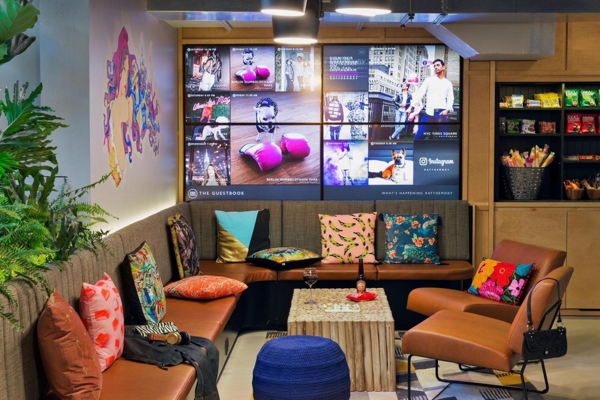 Moxy Bastille 3* Parigi