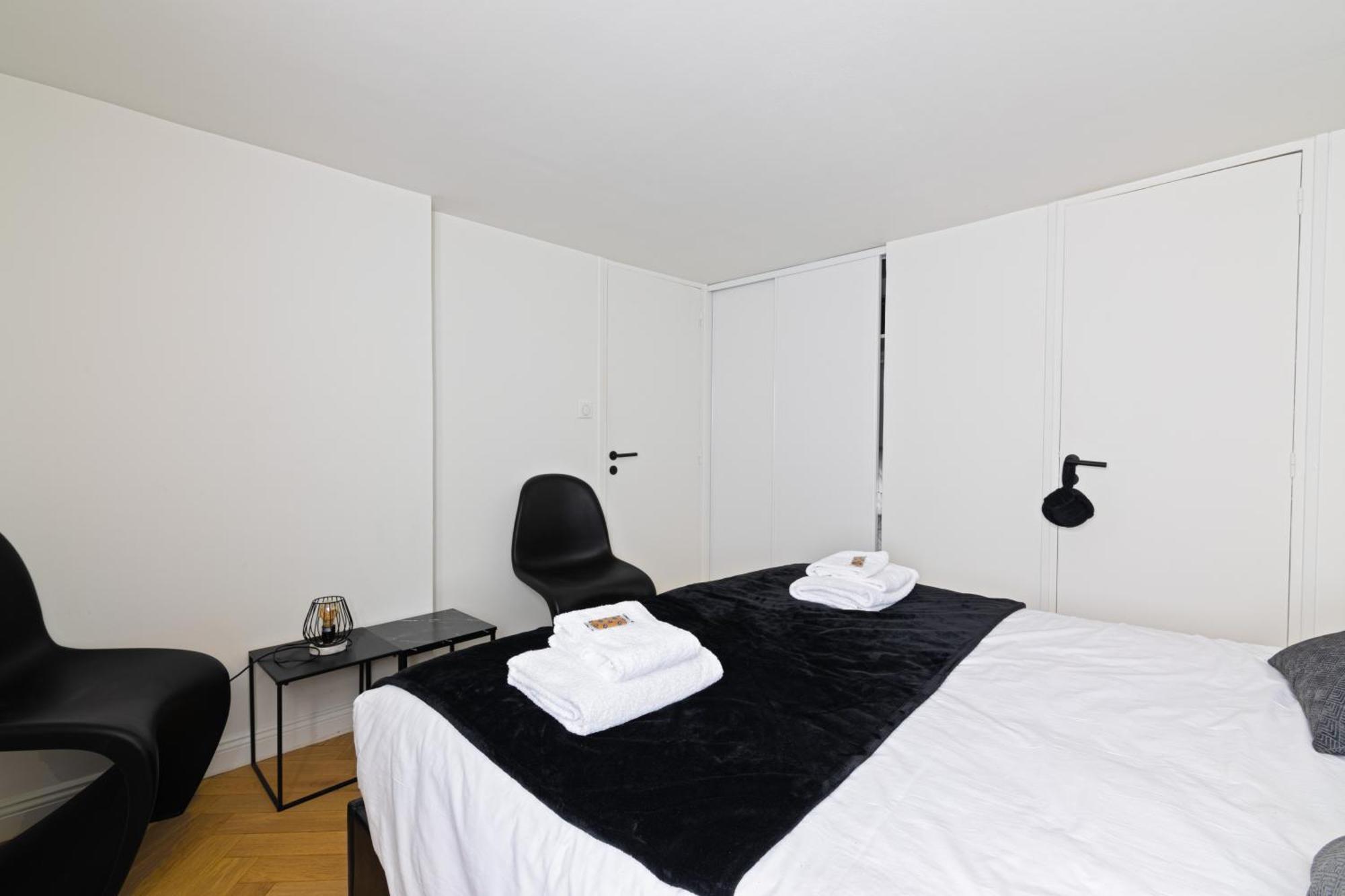 Elegant Pres Du Musee Du Louvre Et Du Jardin Des Tuileries Free Netflix Apartment