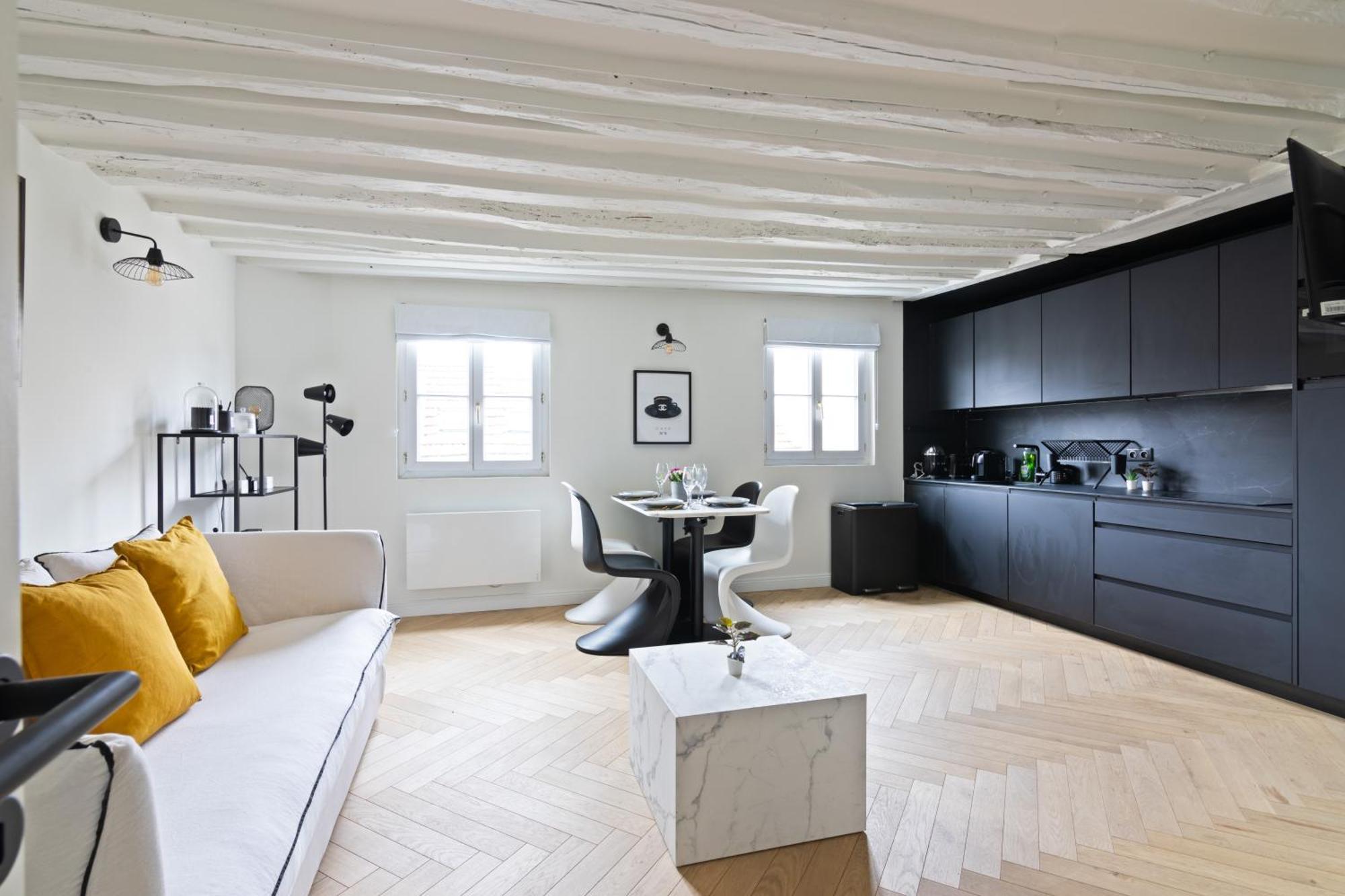 Elegant Pres Du Musee Du Louvre Et Du Jardin Des Tuileries Free Netflix Apartment
