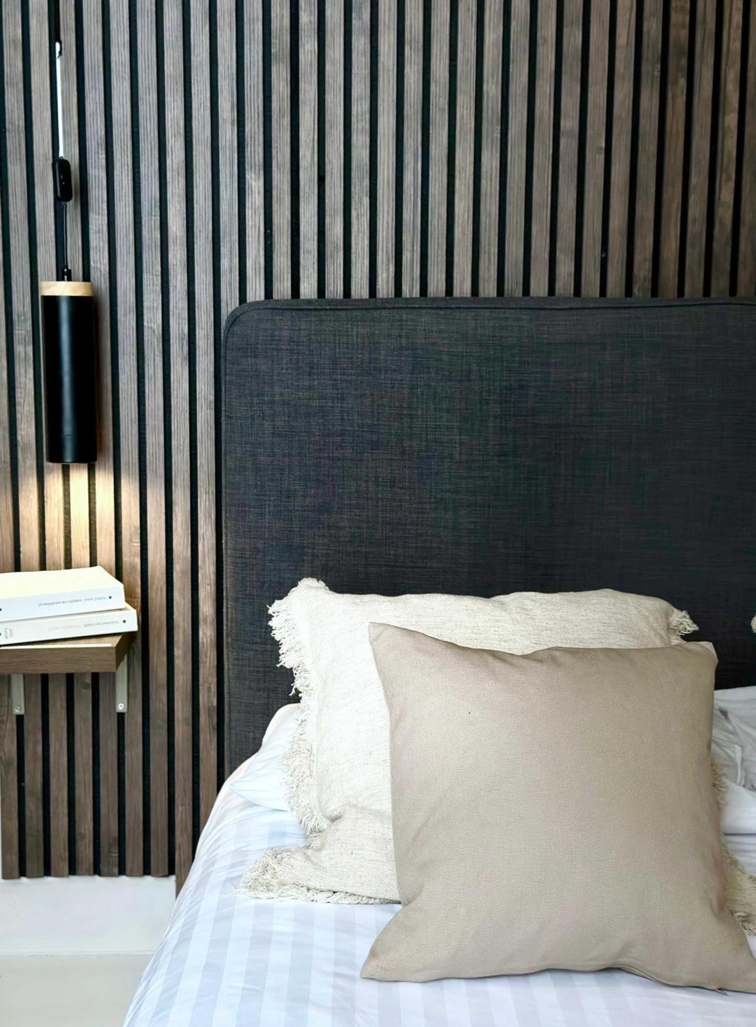 Apartment Renovated Champs-elysees Retreat *