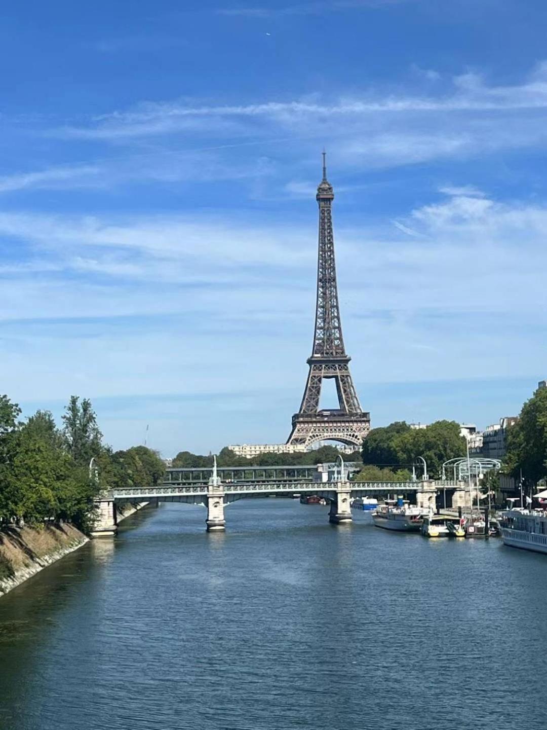2 Bedrooms Near Tour Eiffel Free Parking High Security Apartment