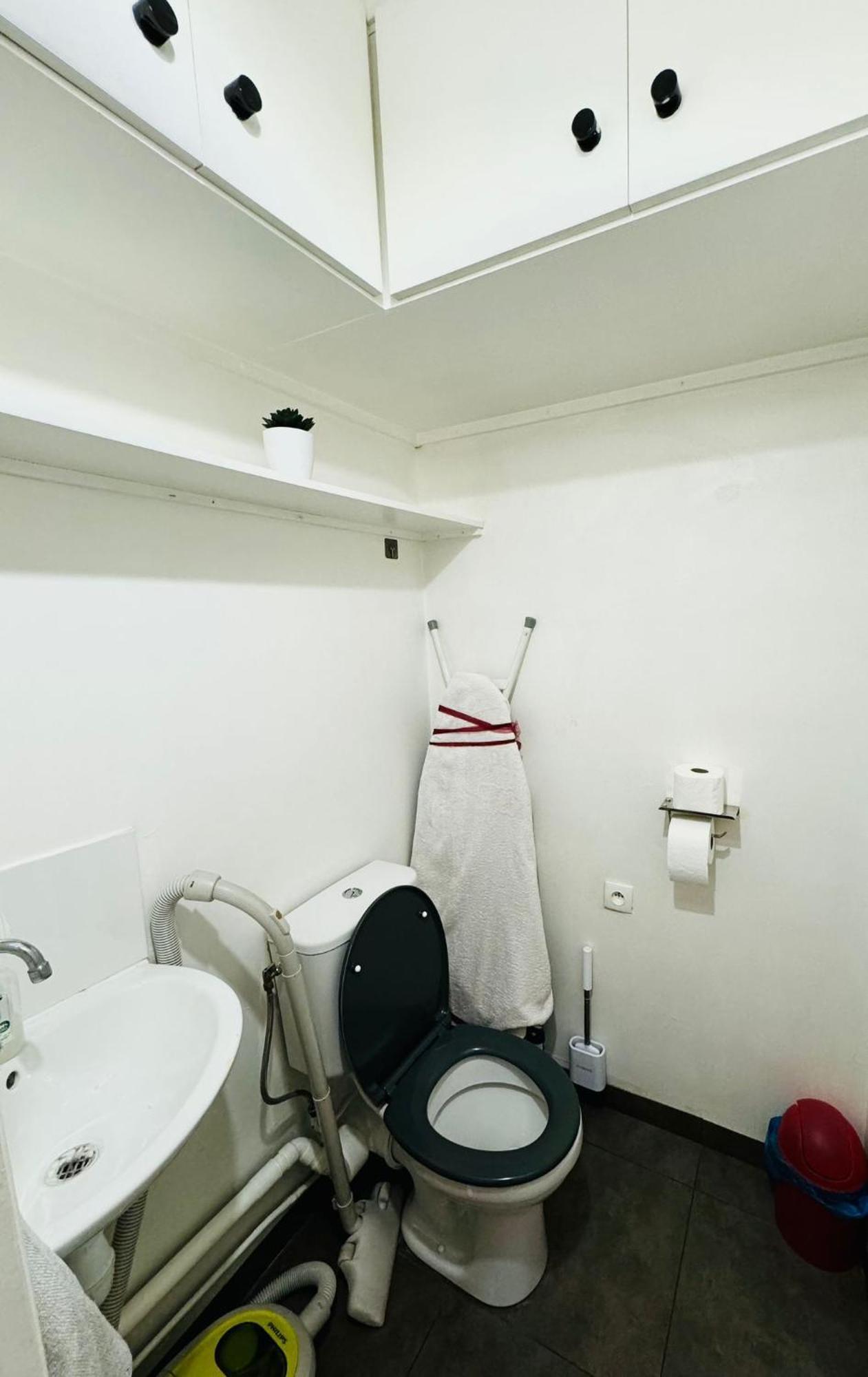2 Bedrooms Near Tour Eiffel Free Parking High Security