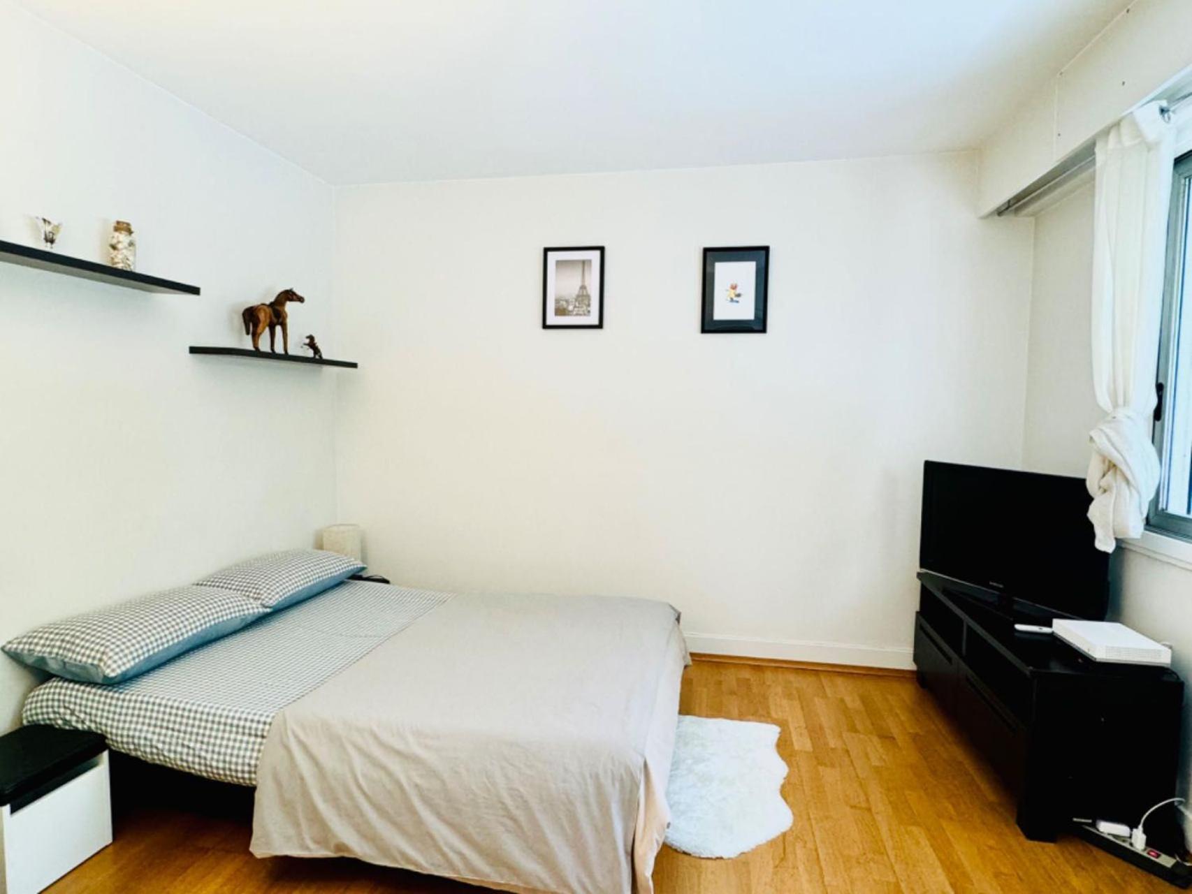 2 Bedrooms Near Tour Eiffel Free Parking High Security Apartment *