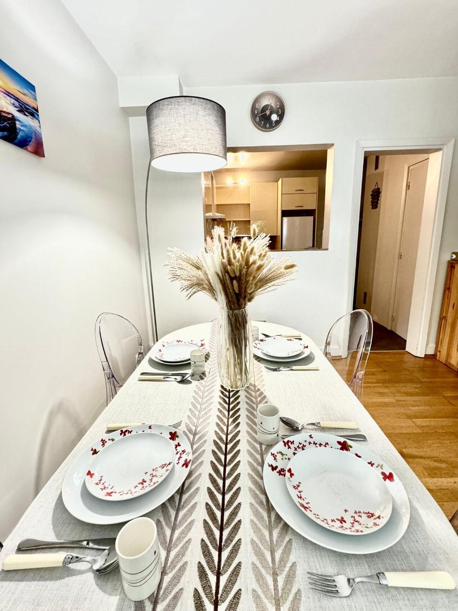 2 Bedrooms Near Tour Eiffel Free Parking High Security Apartment Paris