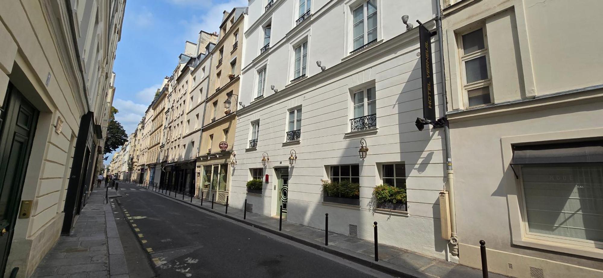 D'architecte En Plein Coeur De 7eme Arrondissement Appartamento *