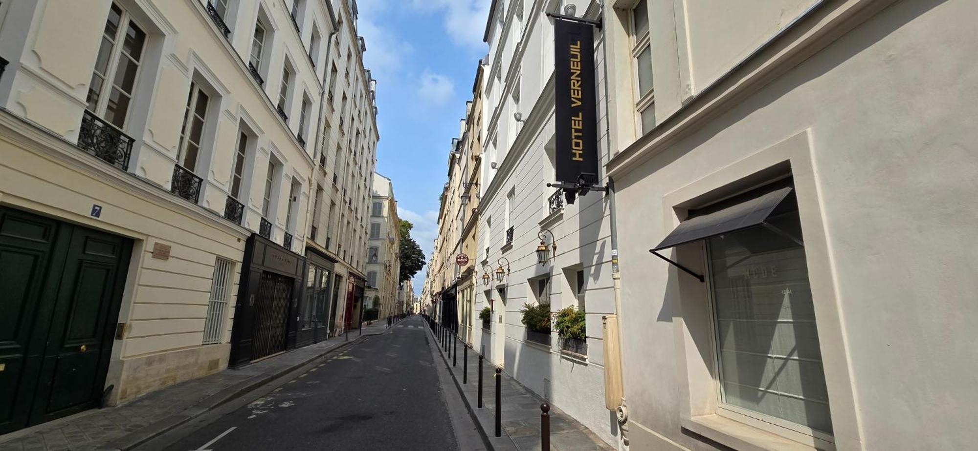 D'architecte En Plein Coeur De 7eme Arrondissement Appartamento *