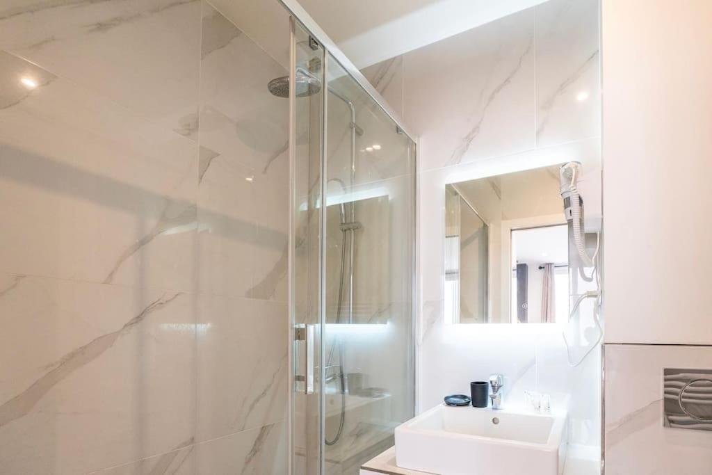 Luxurious With Stylish Design And Comfort - 104 *