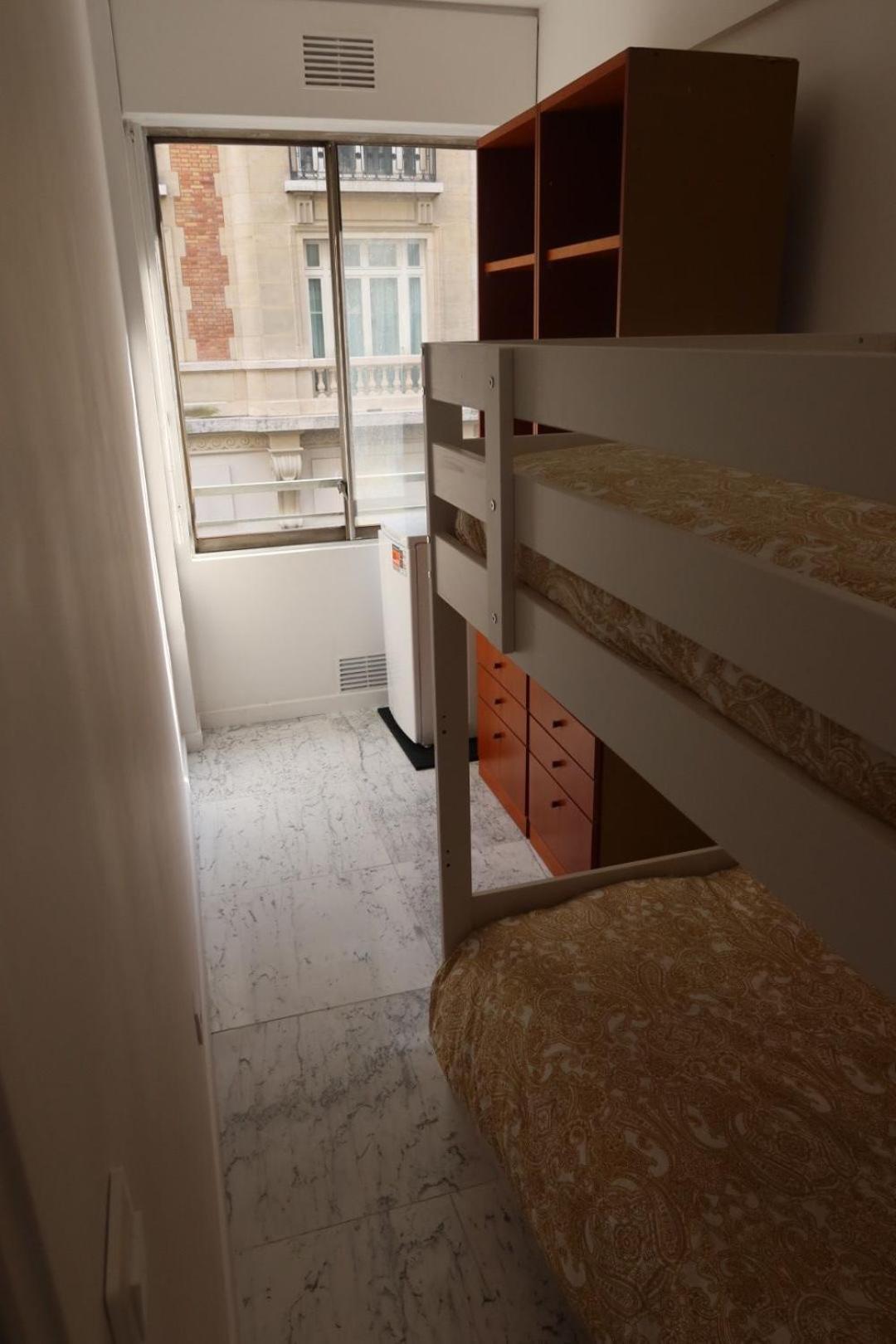 Ponthieu Apartment Paris